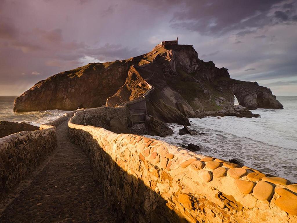 Bilbao coast must sees.
San Juan de Gaztelugatxe